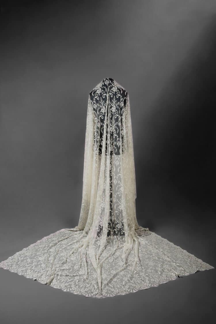 Mantilla modelo 738 rectangular