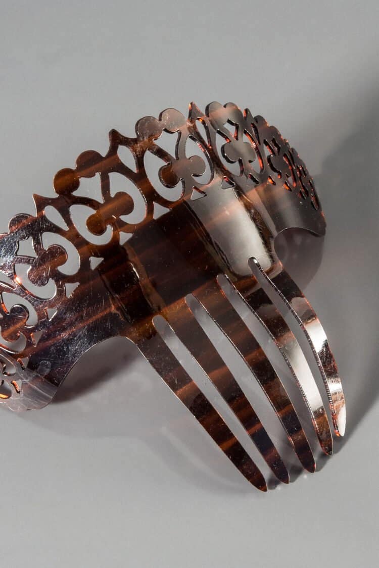 Comb reference 9338
