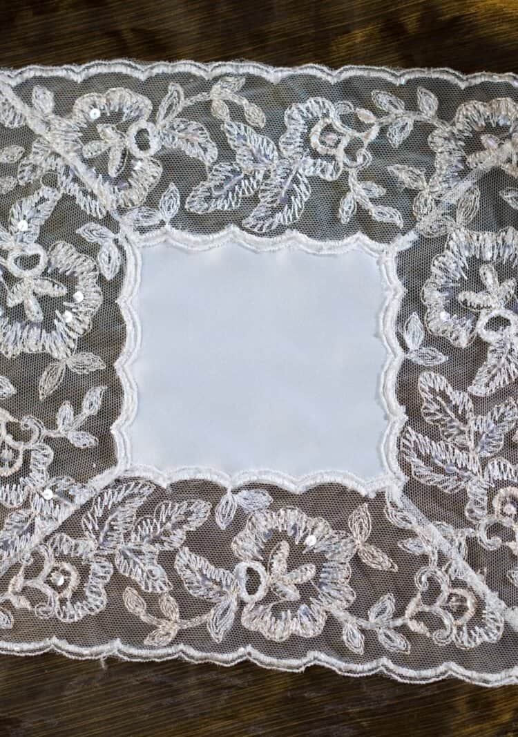 Handkerchief reference 99