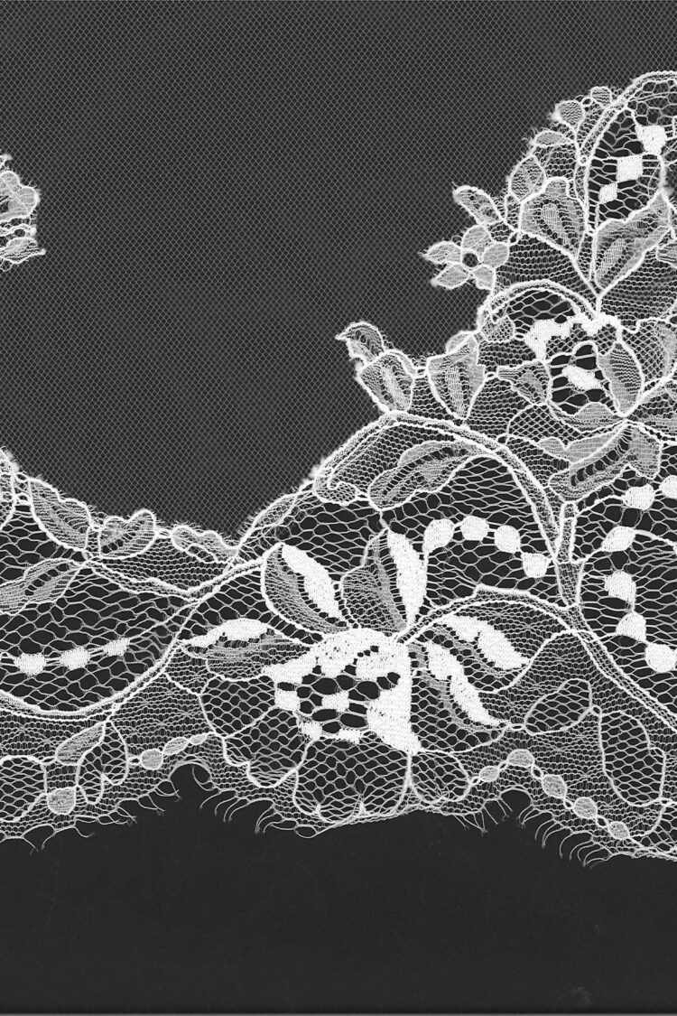 Lace ref. 2676